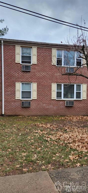 15 YORK DR APT 1B, EDISON, NJ 08817, photo 1 of 3